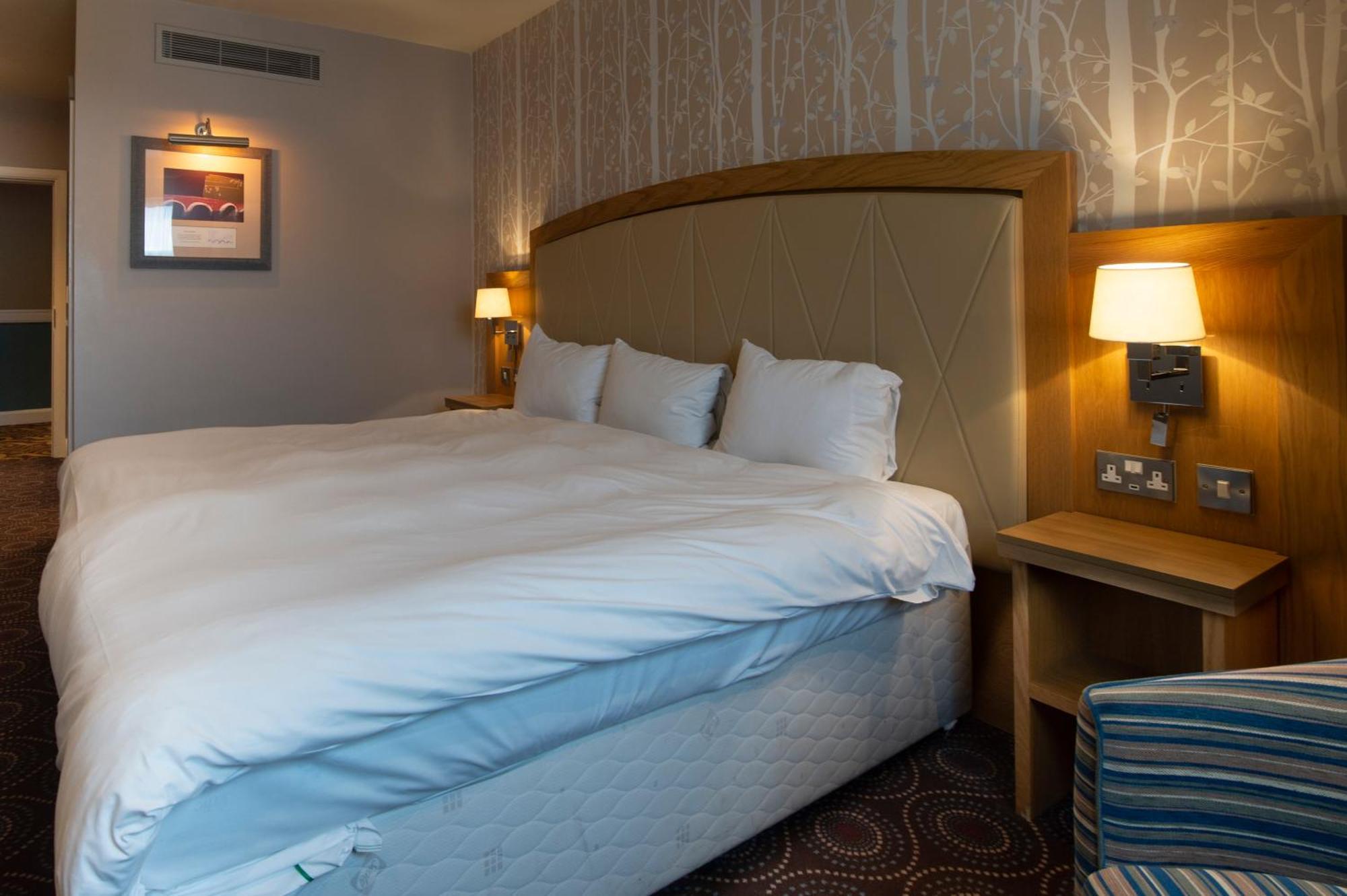 Sandford House Hotel Wetherspoon 헌팅던 외부 사진
