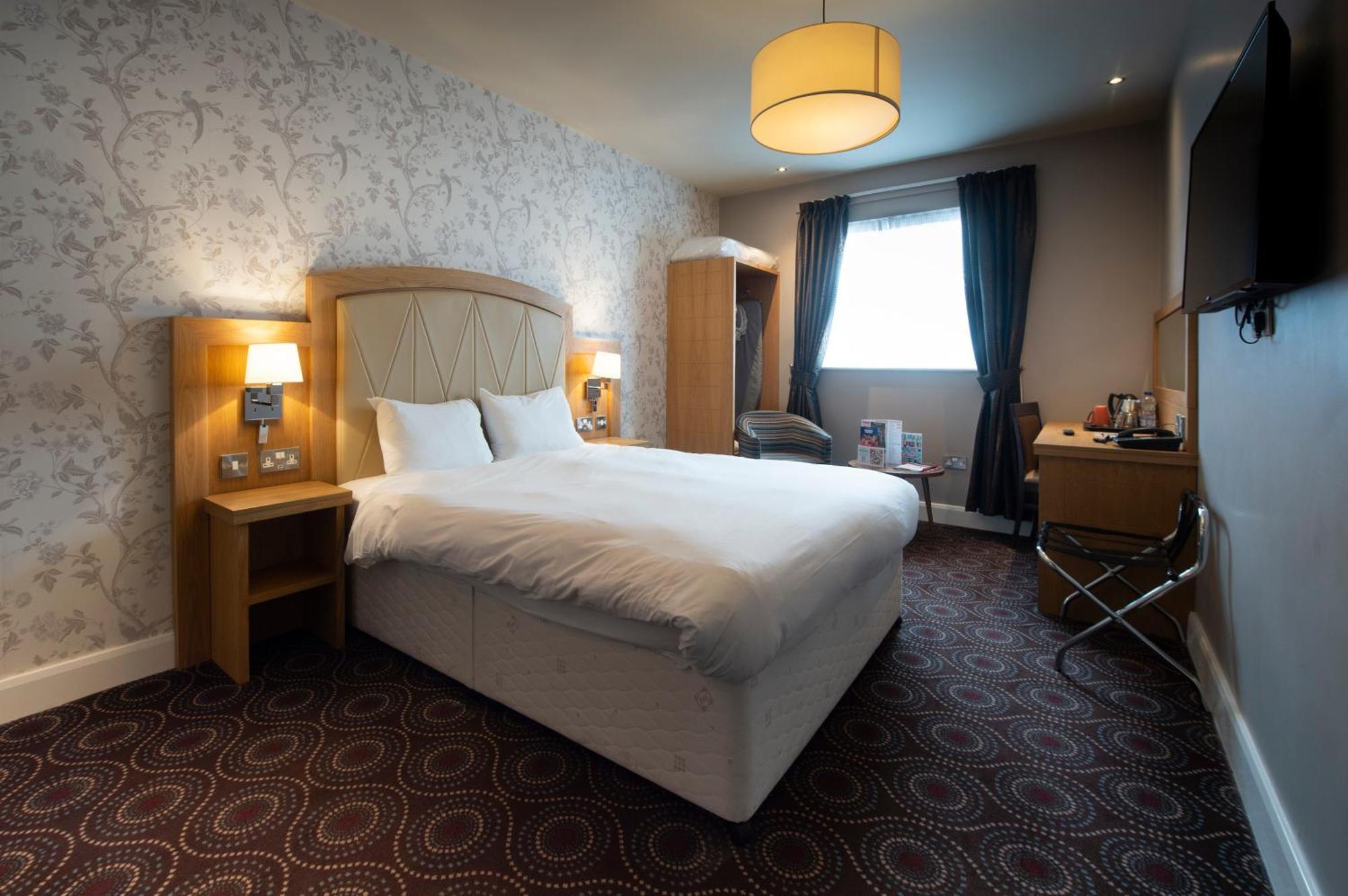 Sandford House Hotel Wetherspoon 헌팅던 외부 사진