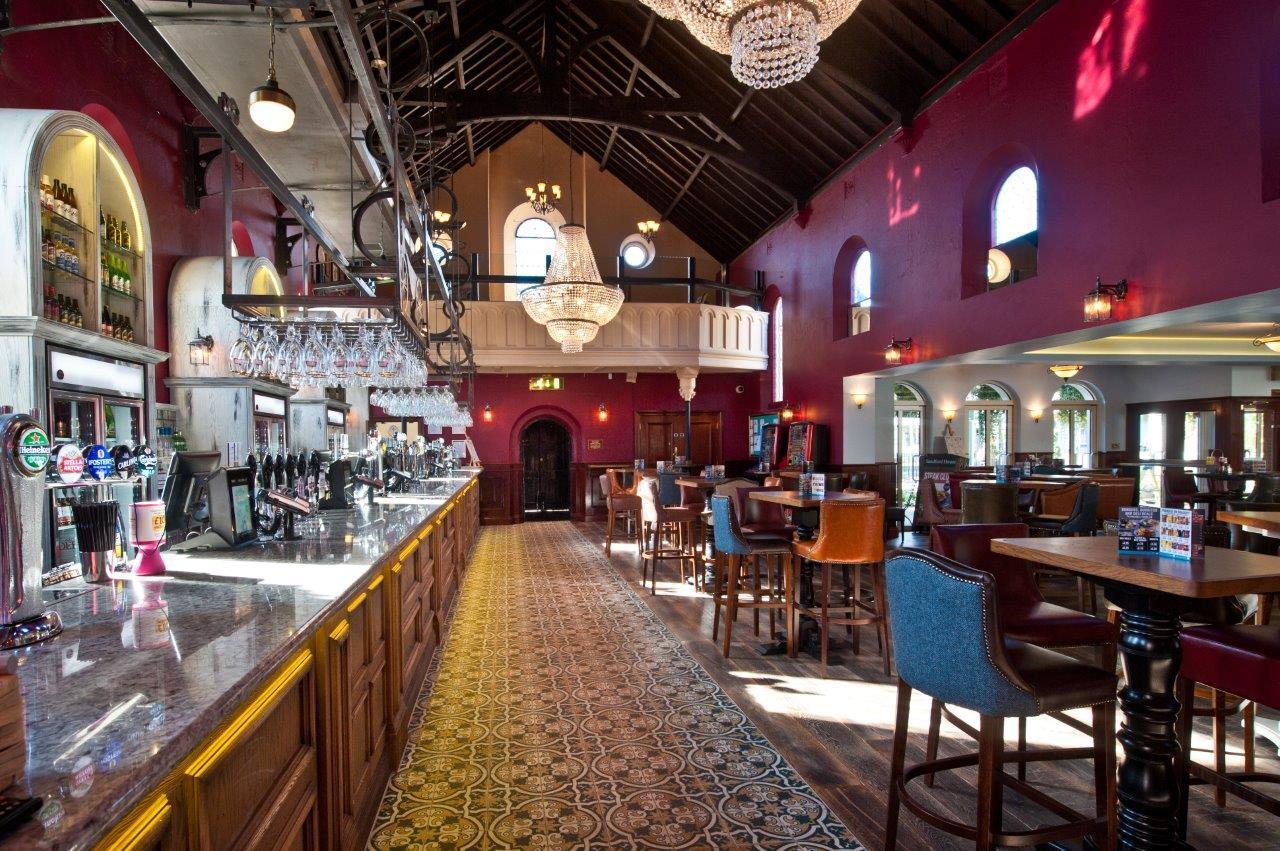 Sandford House Hotel Wetherspoon 헌팅던 외부 사진